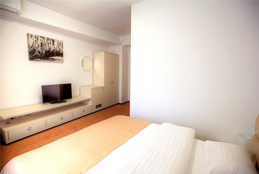 Hotel Thomas Bukarest Rum bild