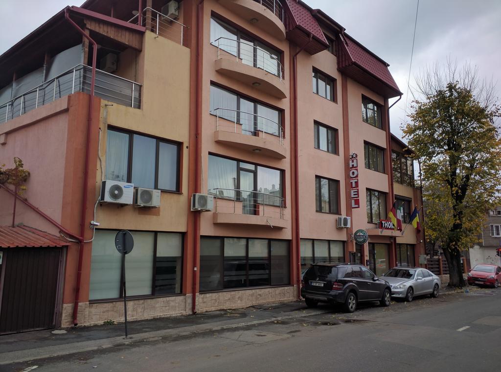 Hotel Thomas Bukarest Exteriör bild